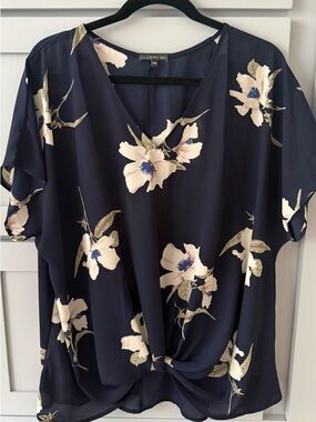 West Kei Navy Floral V-Neck Twist Front Blouse